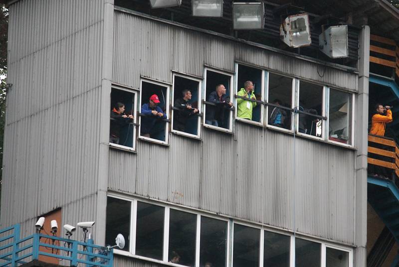 Skokanský víkend ve Frenštátě pod Radhoštěm vyvrcholil nedělním 6. ročníkem Memoriálu Jiřího Rašky