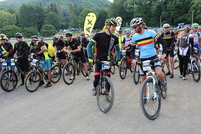 Kopřivnický drtič - vyjížďka, jejíž maximální trasa měří 130 kilometrů, se uskutečnila v sobotu 15. července. Zúčastnilo se na sedm stovek cyklistů.