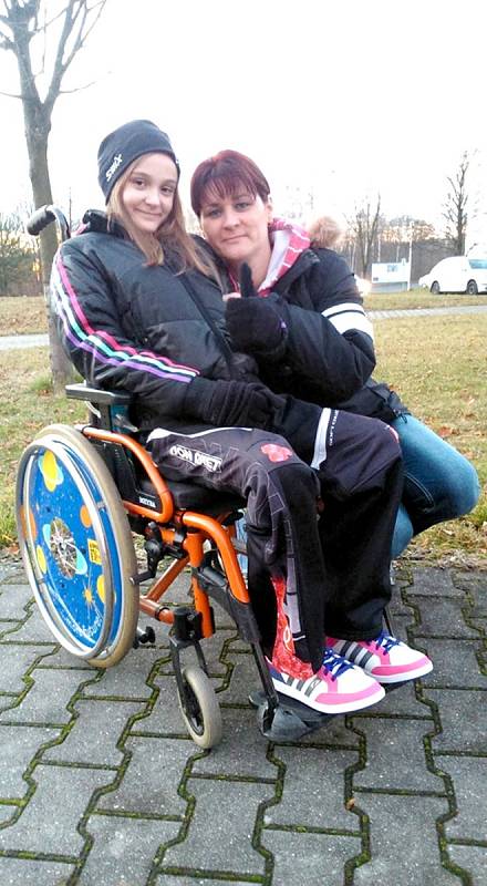 Na adresu léčby pomocí kmenových buněk maminka Veroniky Karin Fojtíková říká: Vidíme v tom velkou naději, kterou nechceme promarnit.