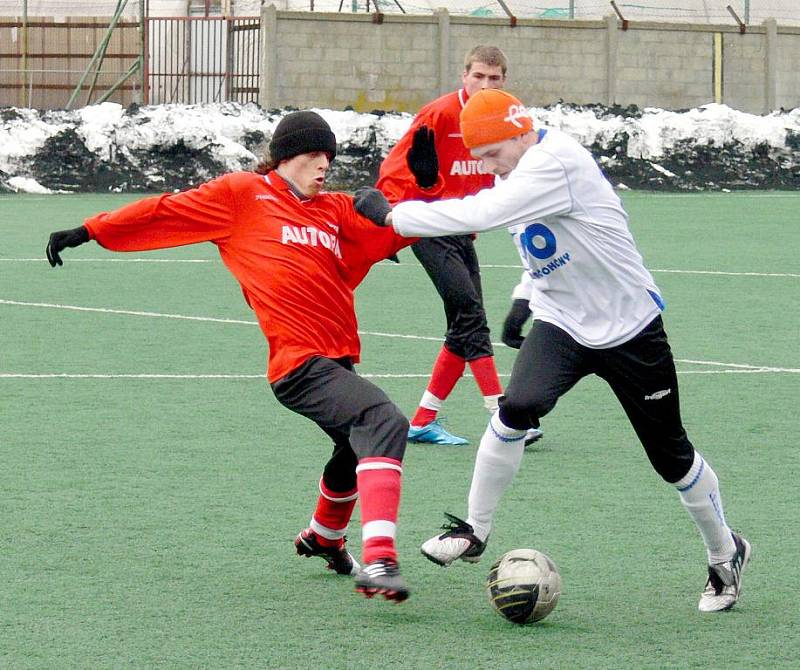 Fotbalisté FK Nový Jičín hostí v prvním přátelském utkání SK Beskyd Frenštát pod Radhoštěm. 