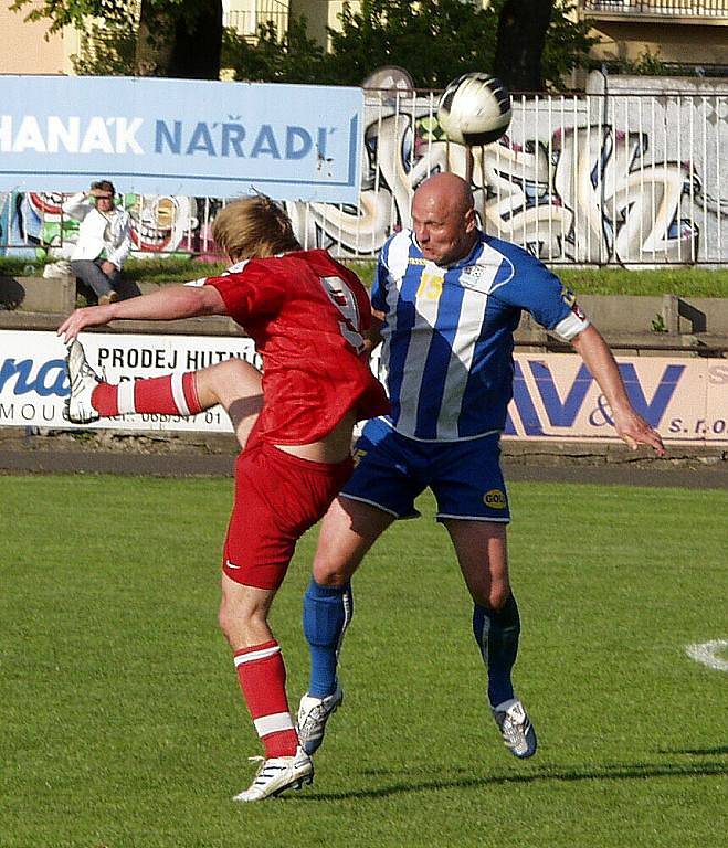 Fotbalisté Nového Jičína doma po taktické bitvě uhráli povinné vítězství nad posledním celkem divizní tabulky, Havířovem.