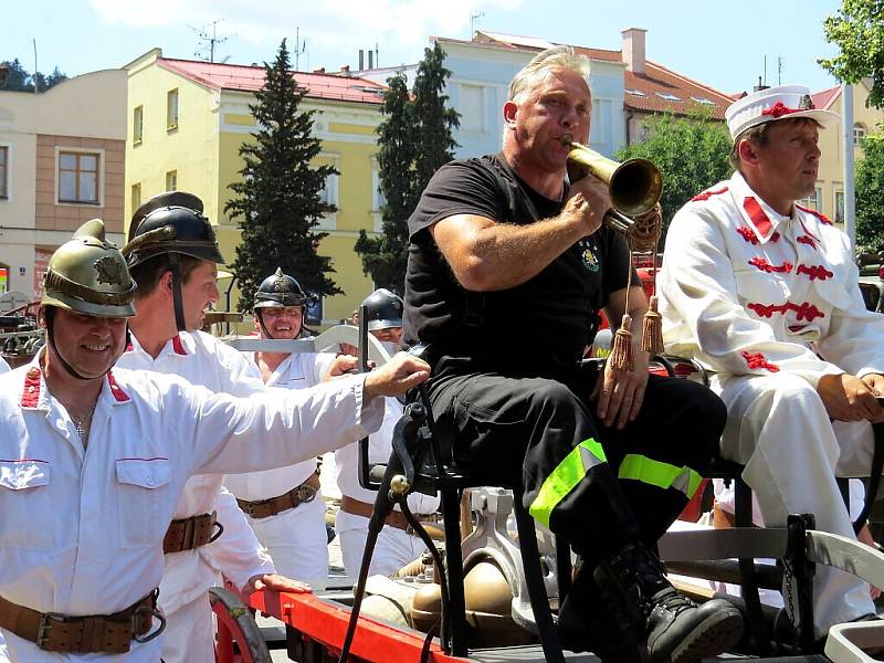 Oderští hasiči oslavili své 150. výročí ukázkou techniky. 