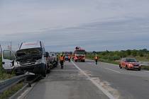 Nehoda a vyprošťování 4 polských automobilů na dálnici D1 na Novojičínsku.