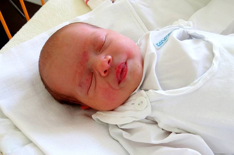 Mariana Váňová, Mořkov, nar. 22. 4. 2018, 51 cm, 3,77 kg. Nemocnice Nový Jičín.