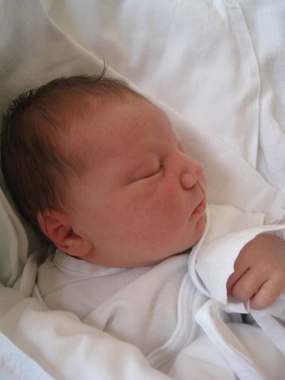 Natálie Pavlová, nar. 8.3.2009, 51 cm, 4000g, nemocnice Nový Jičín