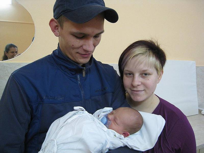 Mario Ožana, Nový Jičín, nar. 30. 12. 2011, 49 cm, 2,95 kg, nemocnice Nový Jičín.