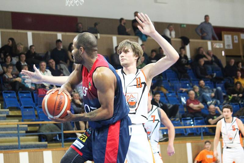 Vzdorovali, ale prohráli. Novojičínští basketbalisté nestačili na Brno a v poháru končí.