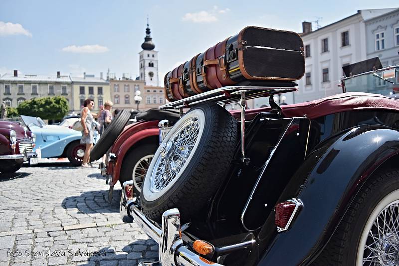 Beskydská rallye v Příboru.