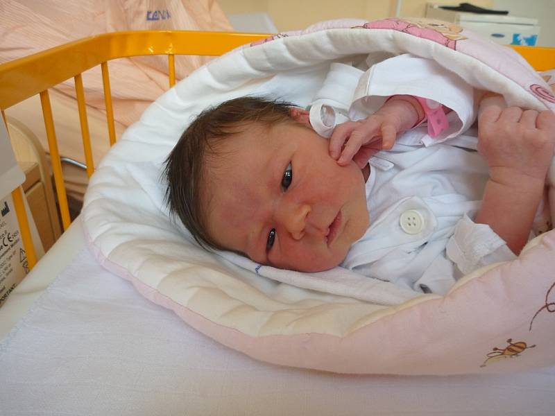 JASMÍNA NAGYOVÁ, Příbor, nar. 12. 11. 2012, 49 cm, 3,41 kg. Nemocnice Nový Jičín. 