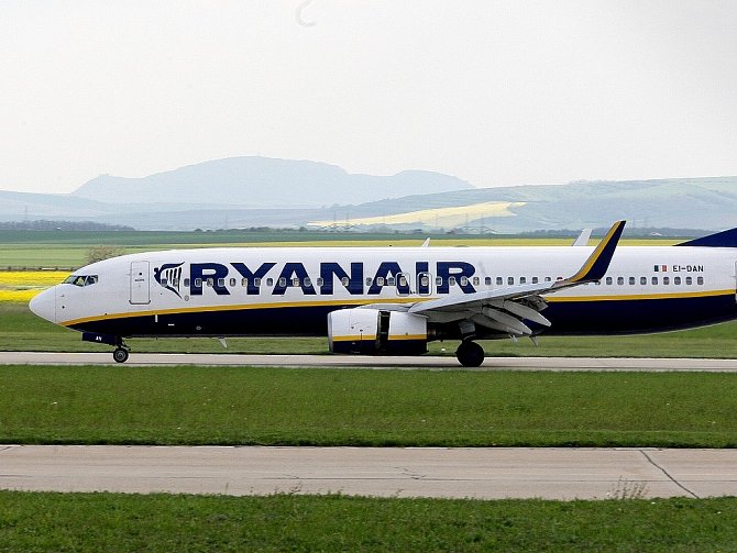 Nízkonákladový dopravce Ryanair.
