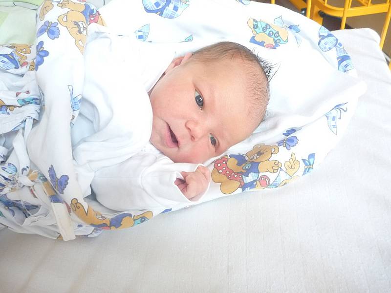 TEREZA KIJONKOVÁ, Jeseník nad Odrou, nar. 26. 5. 2015, 51 cm, 3,73 kg. Nemocnice Nový Jičín.