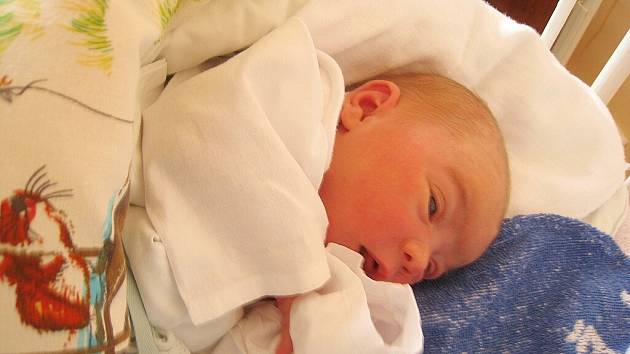 Eliška Řeháková, Libhošť, nar. 18. 3. 2009, 49 cm, 3,45 kg, nemocnice Nový Jičín.