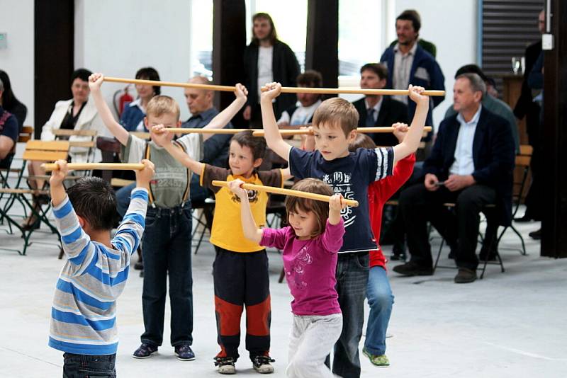 Nové vývojové centrum spustila ve čtvrtek 14. června do provozu oderská společnost Mateiciuc.