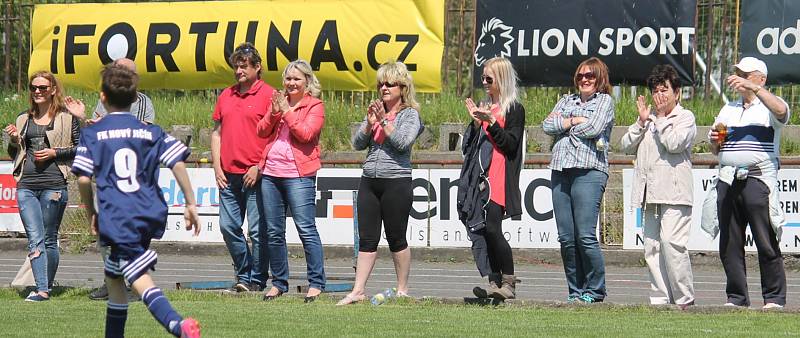 Jedenáctý ročník mládežnických turnajů o putovní pohár starosty města, které o víkendu hostil novojičínský stadion, se pořadatelům vydařil.