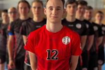 Talentovaný sportovec Jan Bradáč z Libhoště začínal s fotbalem, v šesté třídě si vybral volejbal. Ve čtrnácti letech to z týmu novojičínských Vlků dotáhl až do české reprezentace Lvíčat.