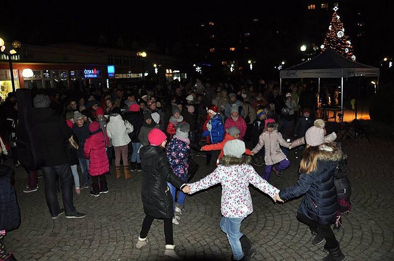 Ve Studénce se lidé veselili i po skončení oficiální části akce Česko zpívá koledy.