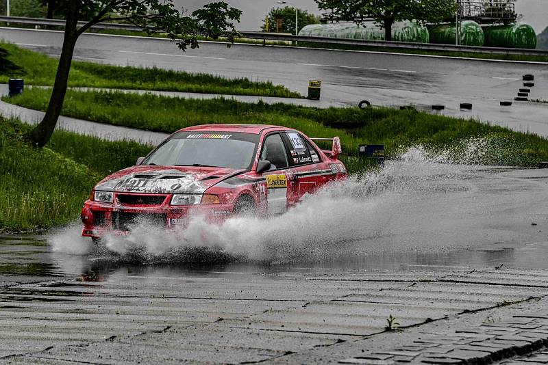 Rally KoprCup se jel v sobotu 22. května na kopřivnickém Tatra polygonu