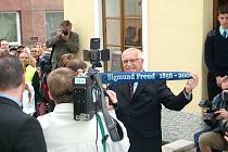 Slavnostního otevření Freudova rodného domu se v květnu 2006 zúčastnil i prezident republiky Václav Klaus.