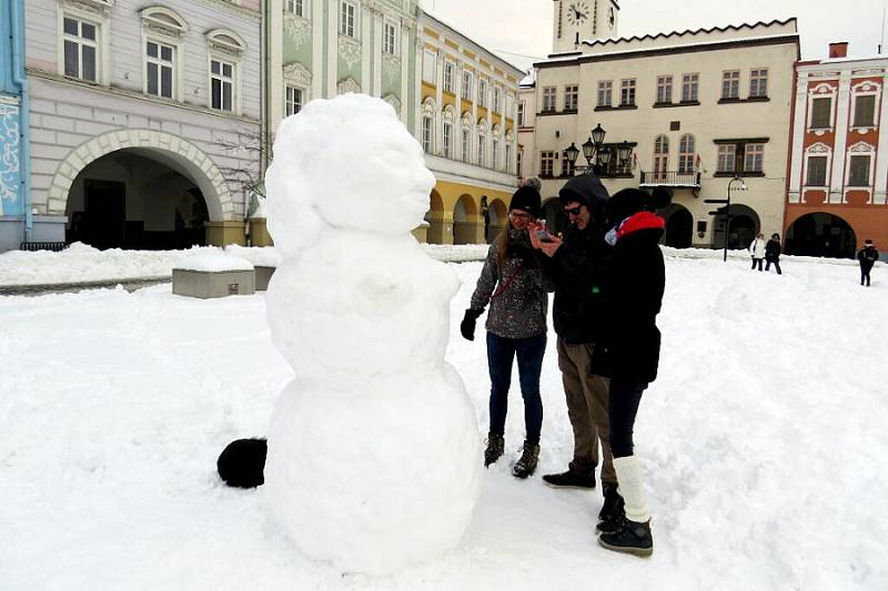 Masarykovo náměstí se proměnilo v Sněhulákovo.