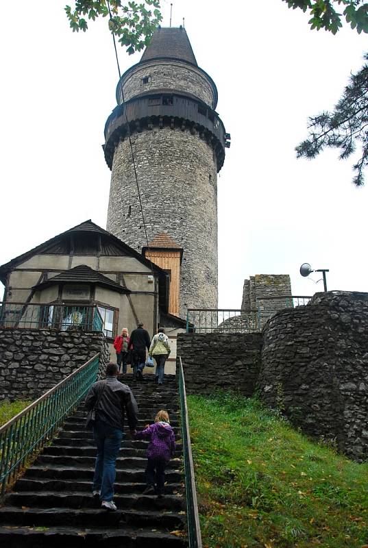 Burčákové slavnosti a XV. Šermířské klání se starodávným jarmarkem ve Štramberku.