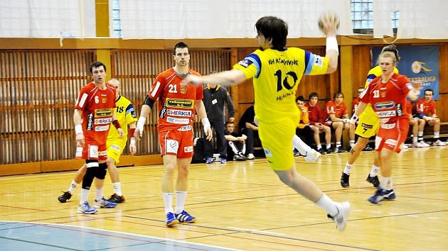 Házenkáři KH Kopřivnice do semifinále play–off ZUBR extraligy nepostoupí. Sérii na dvě vítězná utkání zvládla lépe favorizovaná Dukla Praha, která však nedostala nic zadarmo. 