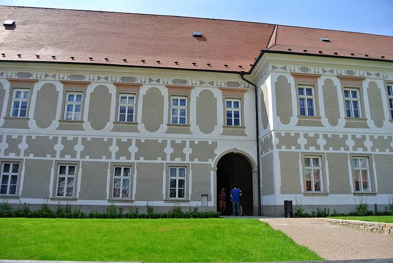 CETRAT, příborská pobočka Muzea Novojičínska, sídlí v části piaristického kláštera.