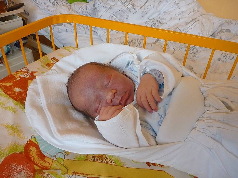 MARTIN KOLÁŘ, Trojanovice, nar. 12. 3. 2013, 48 cm, 3,20 kg. Nemocnice Nový Jičín.