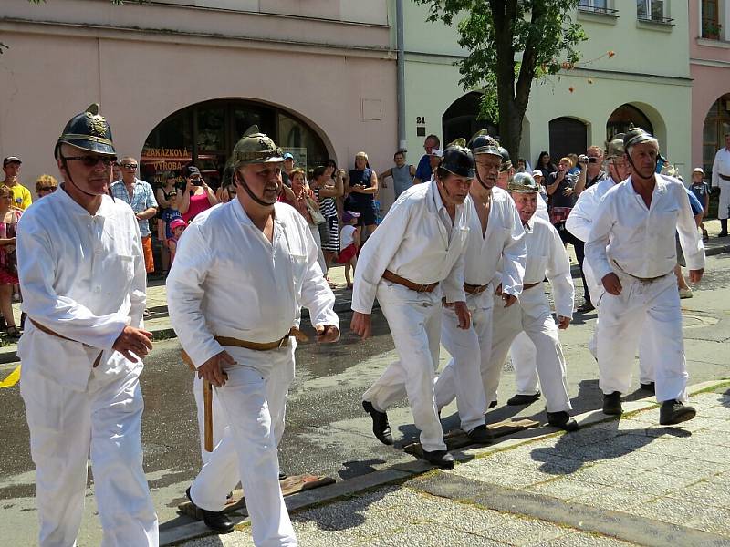 Oderští hasiči oslavili své 150. výročí ukázkou techniky. 