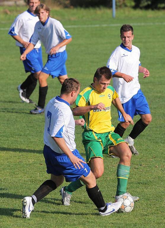 Po utkání byli šťastnější hráči Nového Jičína, kteří vyhráli 1:0.