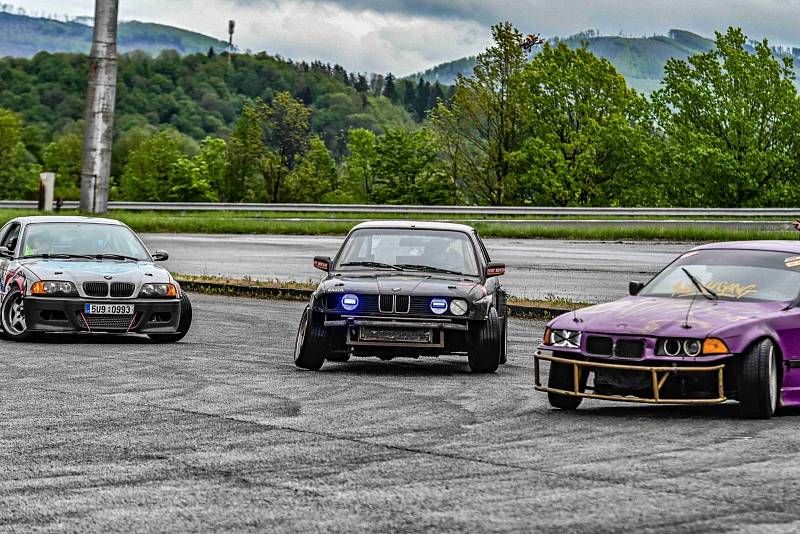 Rally KoprCup se jel v sobotu 22. května na kopřivnickém Tatra polygonu