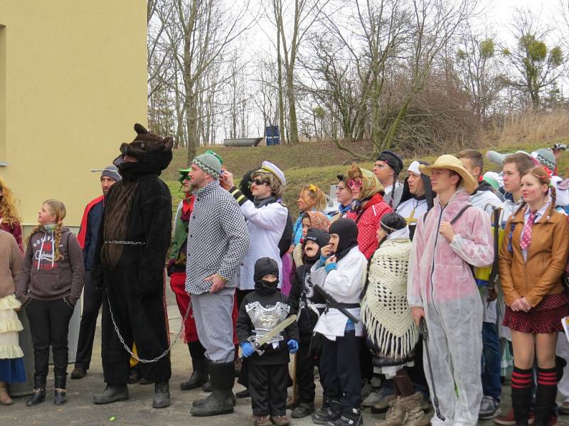 V Děrném byla v sobotu slavnostně obnovena univerzita nesoucí jméno místního rodáka Františka Baara. 