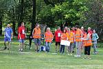 Park patřící ke Kunínském zámku se v sobotu 26. května proměnil na bojiště. Již poněkolikáté se v jeho prostorách odehrály kunínské hry bez venkovských hranic.