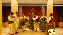 Podbeskydské město se v neděli 17. prosince připojilo k mezinárodnímu festivalu adventních a vánočních zvyků, koled a řemesel Souznění 2017.