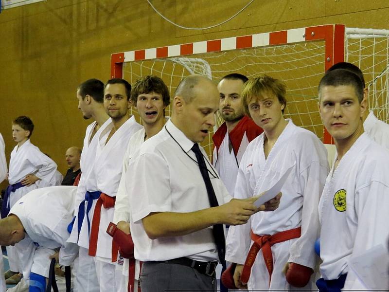 Téměř na 300 závodníků se sjelo do Oder na tradiční Silesia cup, pořádaný oderským klubem karate, aby předvedlo své umění.