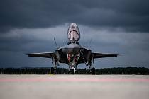 Přílet letounů F-35A Lightning II Demonstration TeamTeam vzdušných sil USA, 14.září 2023, Mošnov.