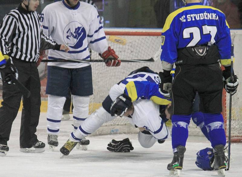 Krajská hokejová liga, 20. kolo HK NOVÝ JIČÍN B – HC STUDÉNKA 5:2 (2:0, 3:0, 0:2)