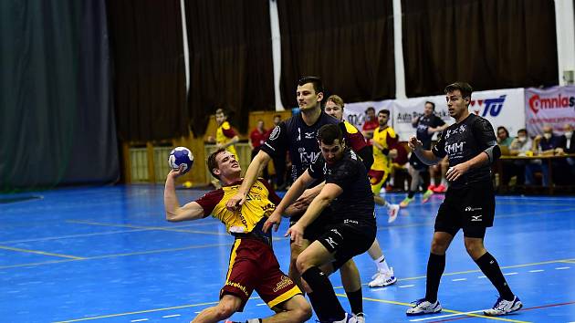 Zápas 19. kola extraligy házenkářů Dukla - Kopřivnice 37:33.