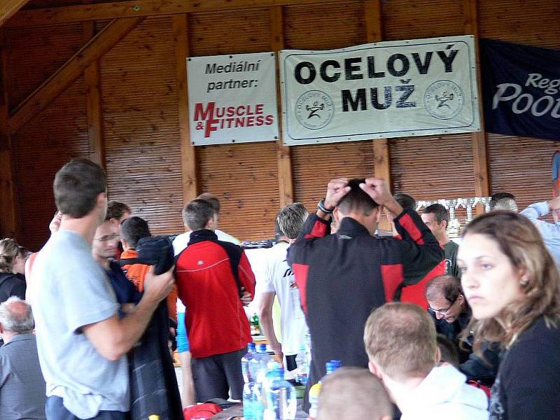 V Bartošovicích se v sobotu 24. července měřily síly, kondice a vytrvalost.. Již po sedmé se zde totiž konal test kondice, nazvaný Ocelový muž, Ocelová žena.