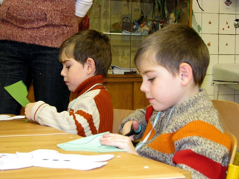 Budoucí prvňáčci si během Zimních hrátek prohlédli Základní školu Jubilejní 3, pracoviště Dlouhá 56 v Novém Jičíně.