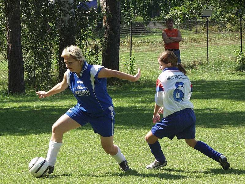 Fotbalistky Spartaku Lubina v prvním kole Moravskoslezské fotbalové ligy žen na svém hřišti ztratily body. Přesto, že v utkání proti Havířovu vedly již o dvě branky, skončil zápas nakonec nerozhodně 2:2.