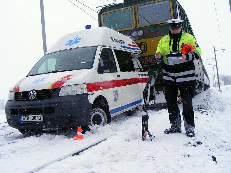 Nehoda si naštěstí nevyžádala žádná zranění.