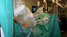 Operace Robotem Da Vinci s pořadovým číslem 2000 se uskutečnila v novojičínské nemocnici v pátek 7. října 2022.