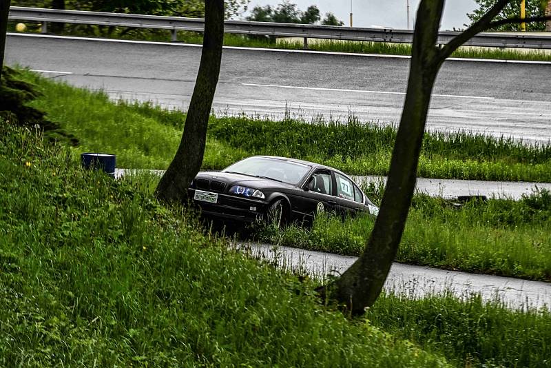 Rally KoprCup se jel v sobotu 22. května na kopřivnickém Tatra polygonu