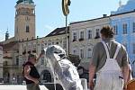 V pondělí 24. srpna se na Masarykovo náměstí po 120 letech vrátila socha svatého Mikuláše.