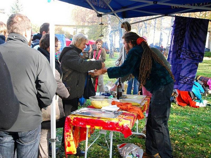 V sobotu 23. října proběhl v Novém Jičíně poprvé farmářský trh.