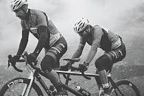 Film Tour de France ve tmě a beseda s nevidomým účastníkem Tour de France a jeho doprovodným partnerem bude ve frenštátském kině 7. prosince.