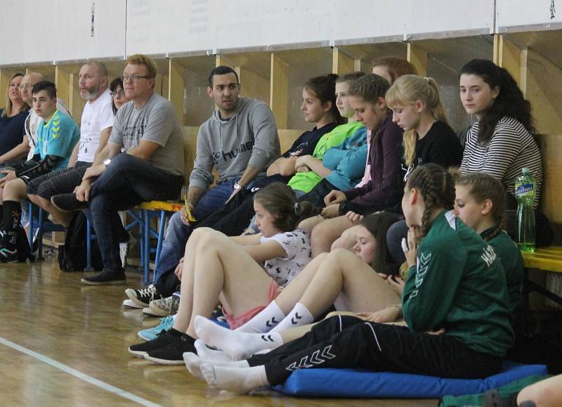 Premiérový ročník mezinárodního mládežnického turnaje Laudon Handball Cup v Novém Jičíně. 