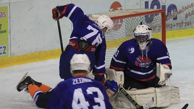 HK Ďáblové Nový Jičín – SHK Hodonín 4:3 SN 