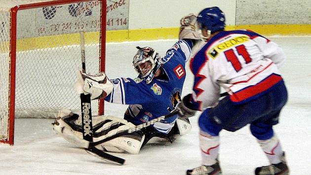 Snímky z utkání HC Nový Jičín B vs. HC Orli Orlová 2:6.