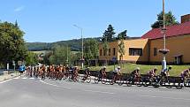 Druhá etapa cyklistického závodu Sazka Tour projížděla v pátek 5. srpna 2022 také přes Odry.